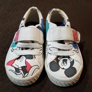 Toddler Zara Mickey Mouse shoes 6.5